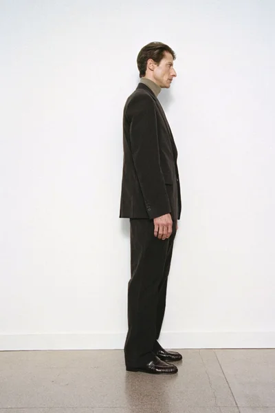 Look 16